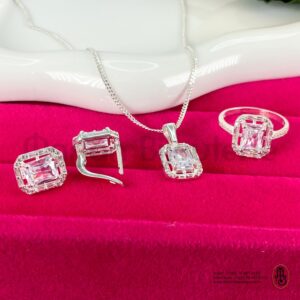 Ensemble pendentif Chaîne, bague et boucles d’oreilles