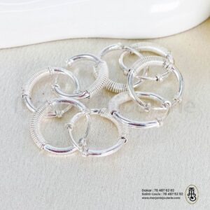 Boucle d'oreille en argent pour enfant