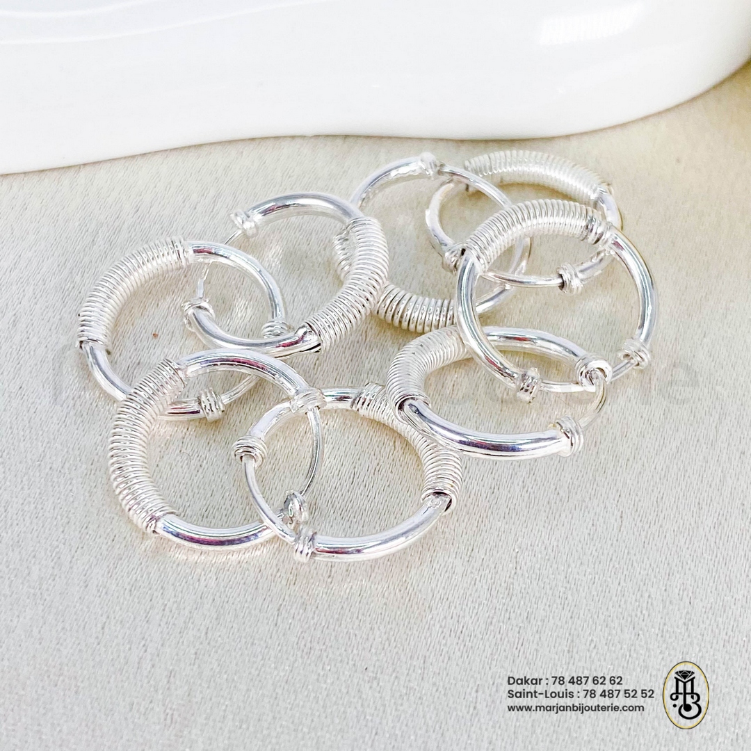 Boucle d'oreille en argent pour enfant
