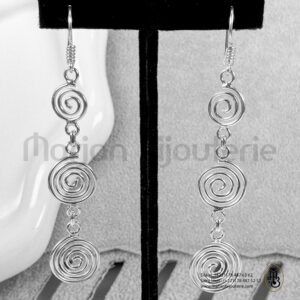 Boucle d'oreille en argent