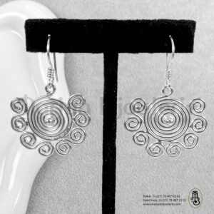 Boucle d'oreille en argent