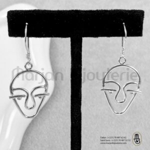 Boucle d'oreille en argent