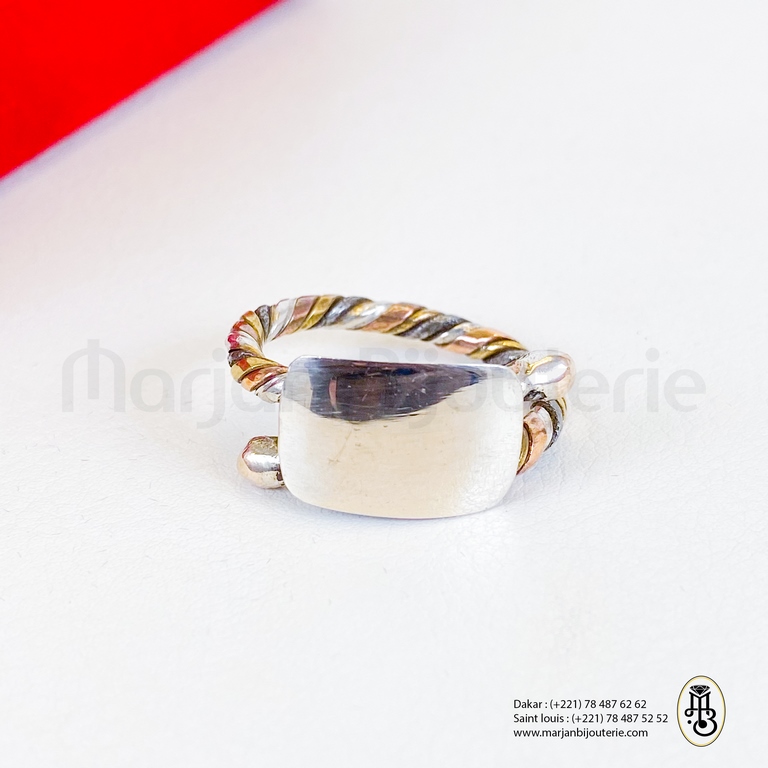Bague Ndiakhass